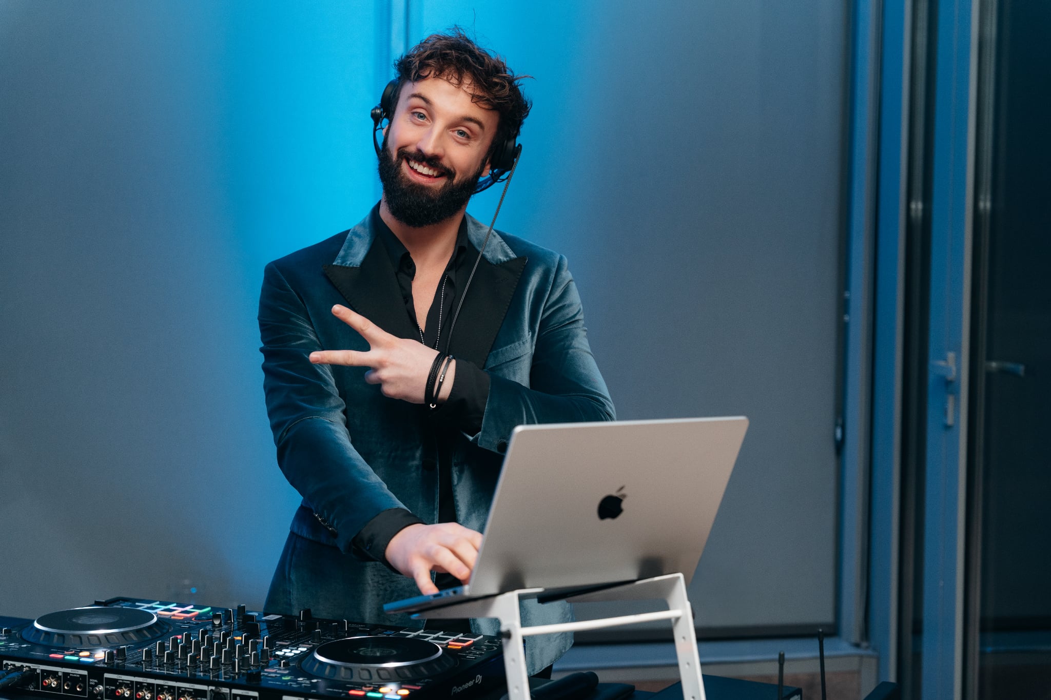 DJ MIKO Mikołaj Sołtys imprezy event Kraków Warszawa Gdańsk